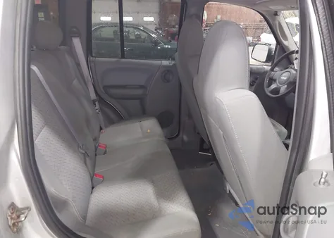 2005 Jeep Liberty Renegade from USA, damaged, VIN 1J4GL38K85W650982